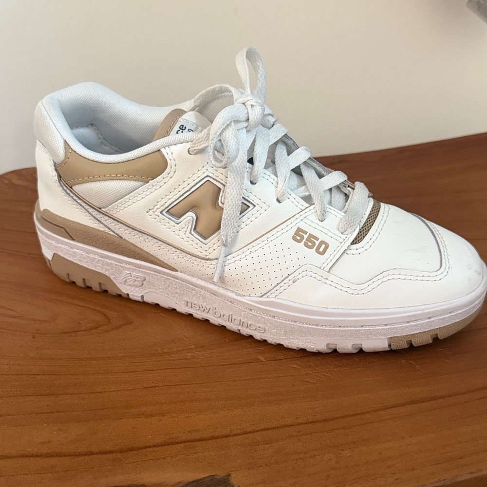 New Balance 550 Women's White and Tan Sneakers - Picture 4 of 5